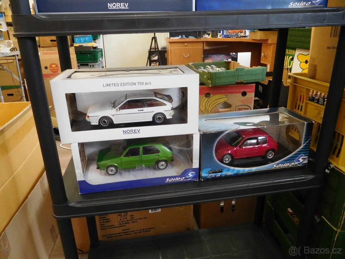 Modely aut 1/18 - 5