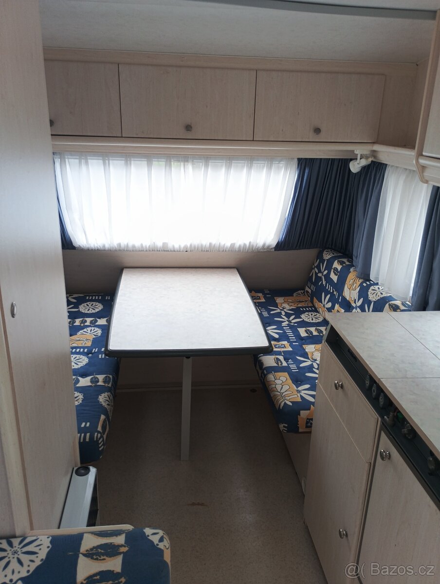 Dethleffs Family 380, předstan, 1000Kg - 5