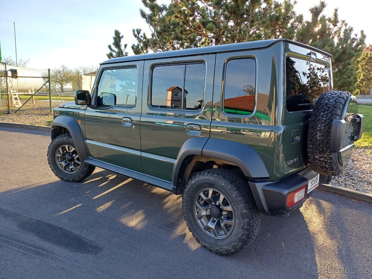 Suzuki Jimny 1,5 GLX-LONG, AUTOMAT, Předváděčka -5 720 km - 5