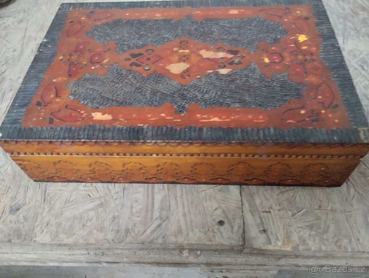 Dřevěná šperkovnice - 5