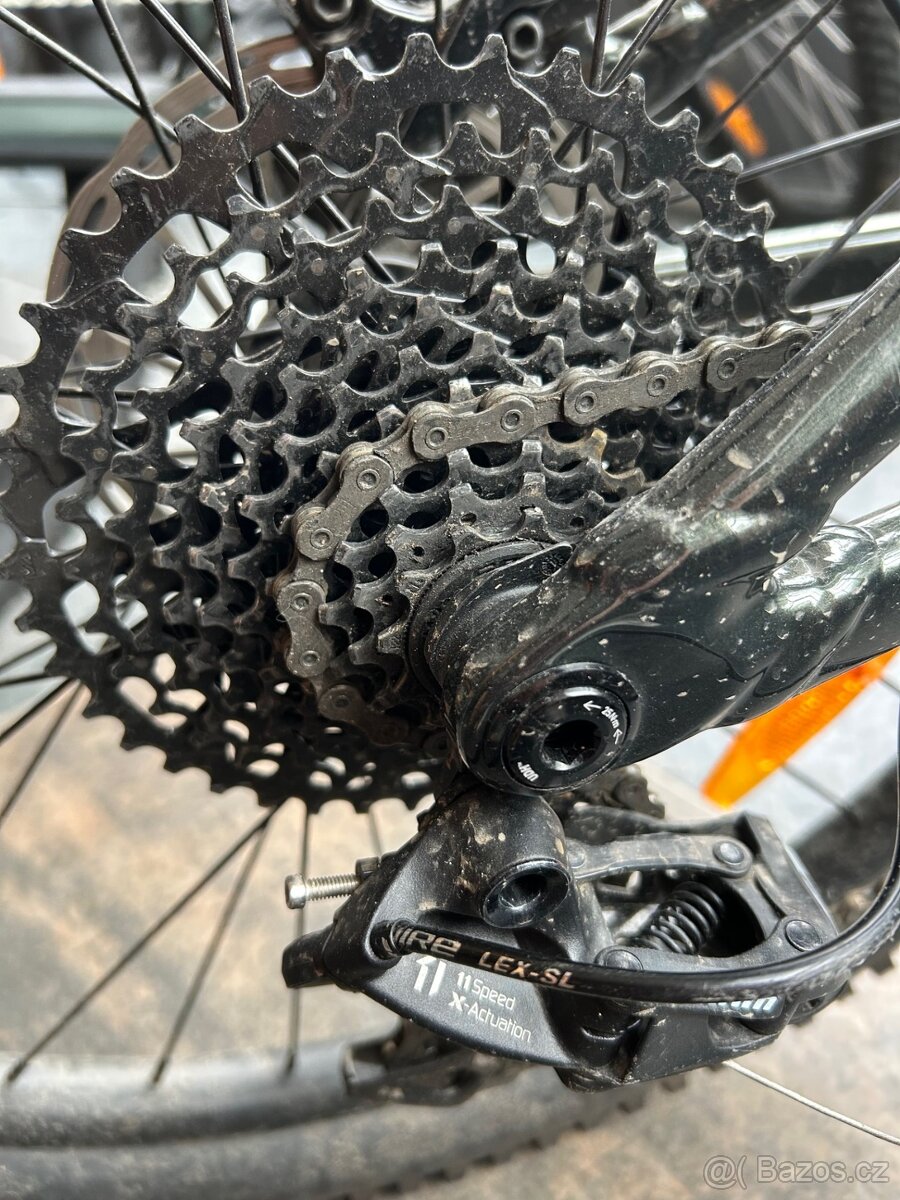 Dětské elektrokolo SPECIALIZED - 5