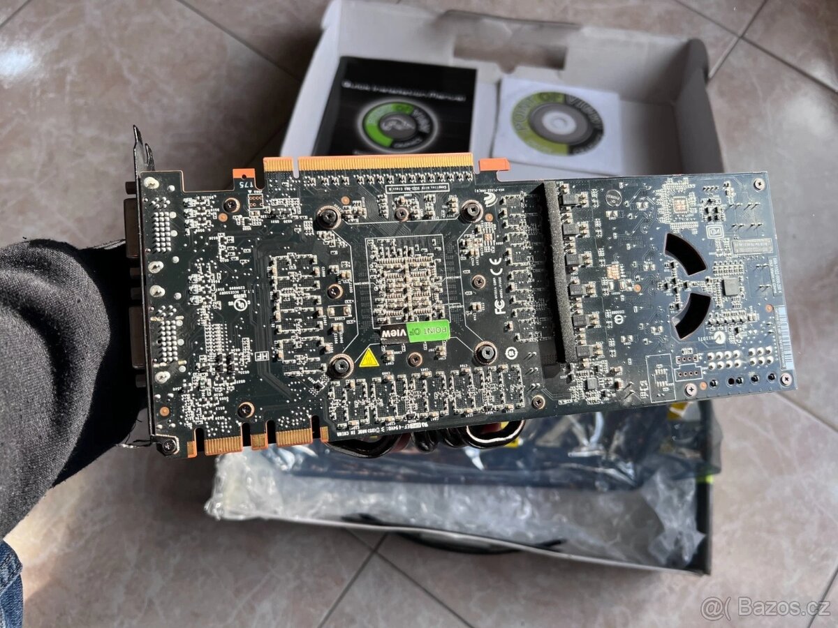 NVIDIA GeForce GTX 480 Point of View - 5