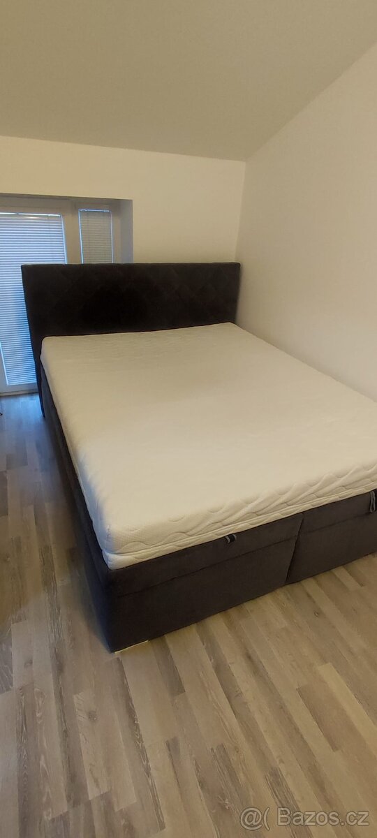 Manželská postel - 5