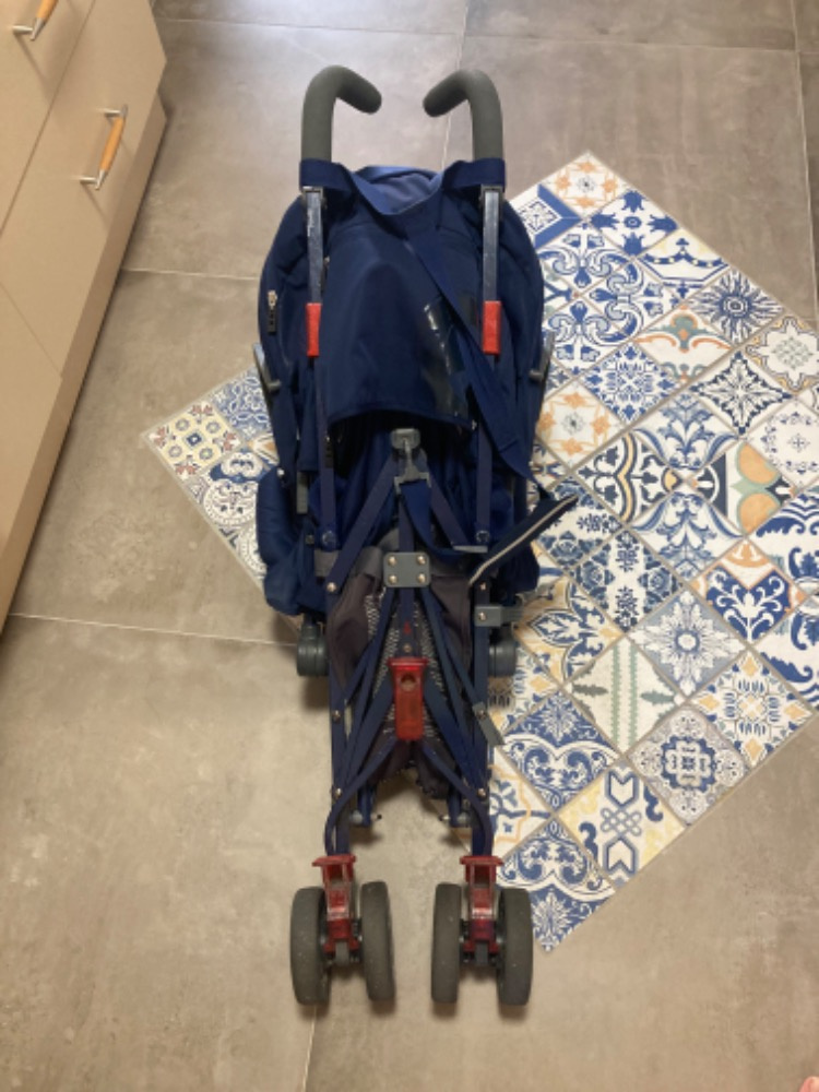 Kočárek - golfové hole Maclaren - 5