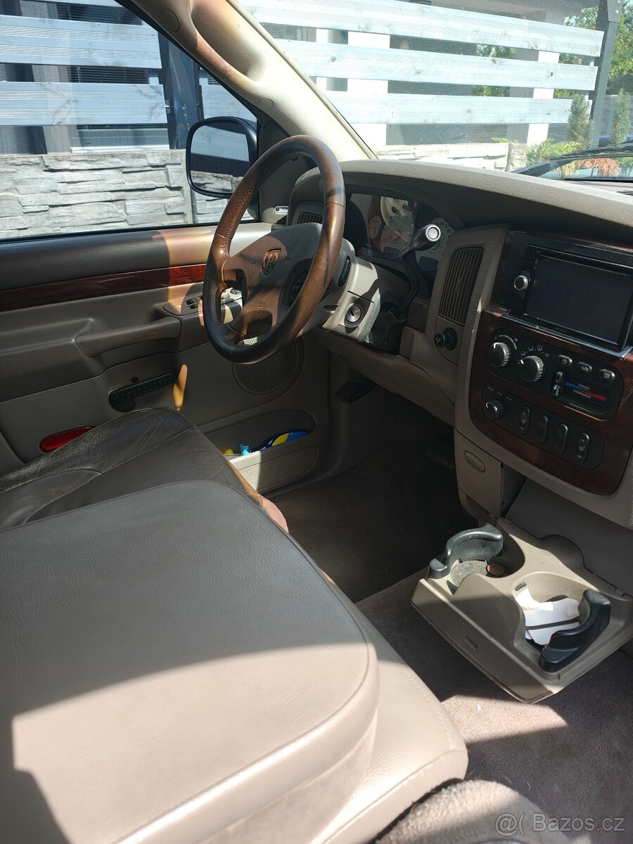 Dodge ram 1500 lifted mnoho úprav LPG 6ti místná kabina - 5