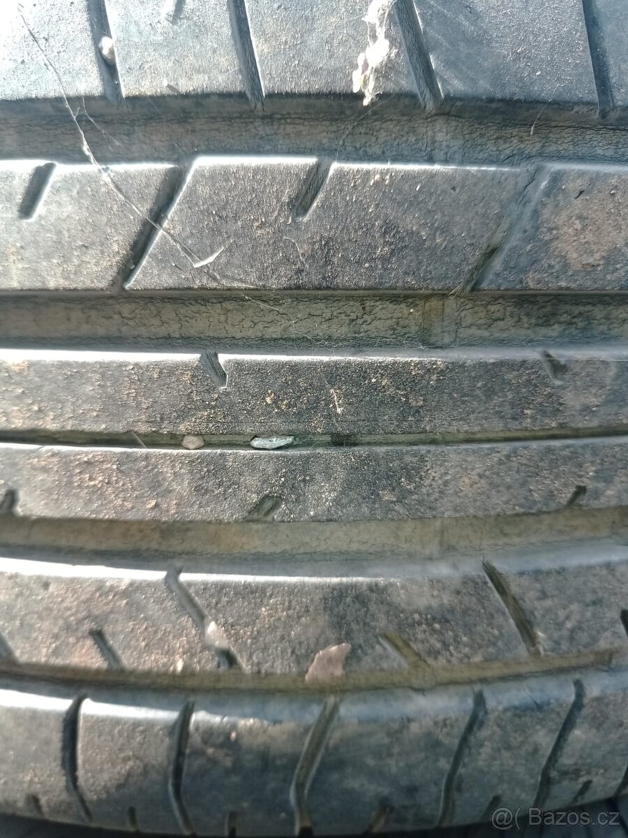 VW Golf 5 - 5