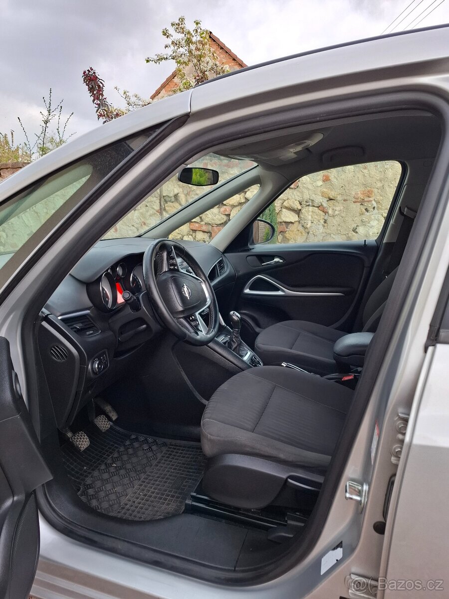 Opel Zafira Tourer - 5
