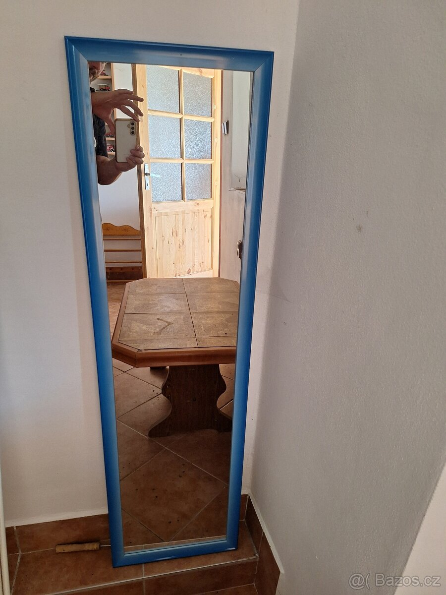 Vybavení chalupy - nábytek 2 + tv - 5