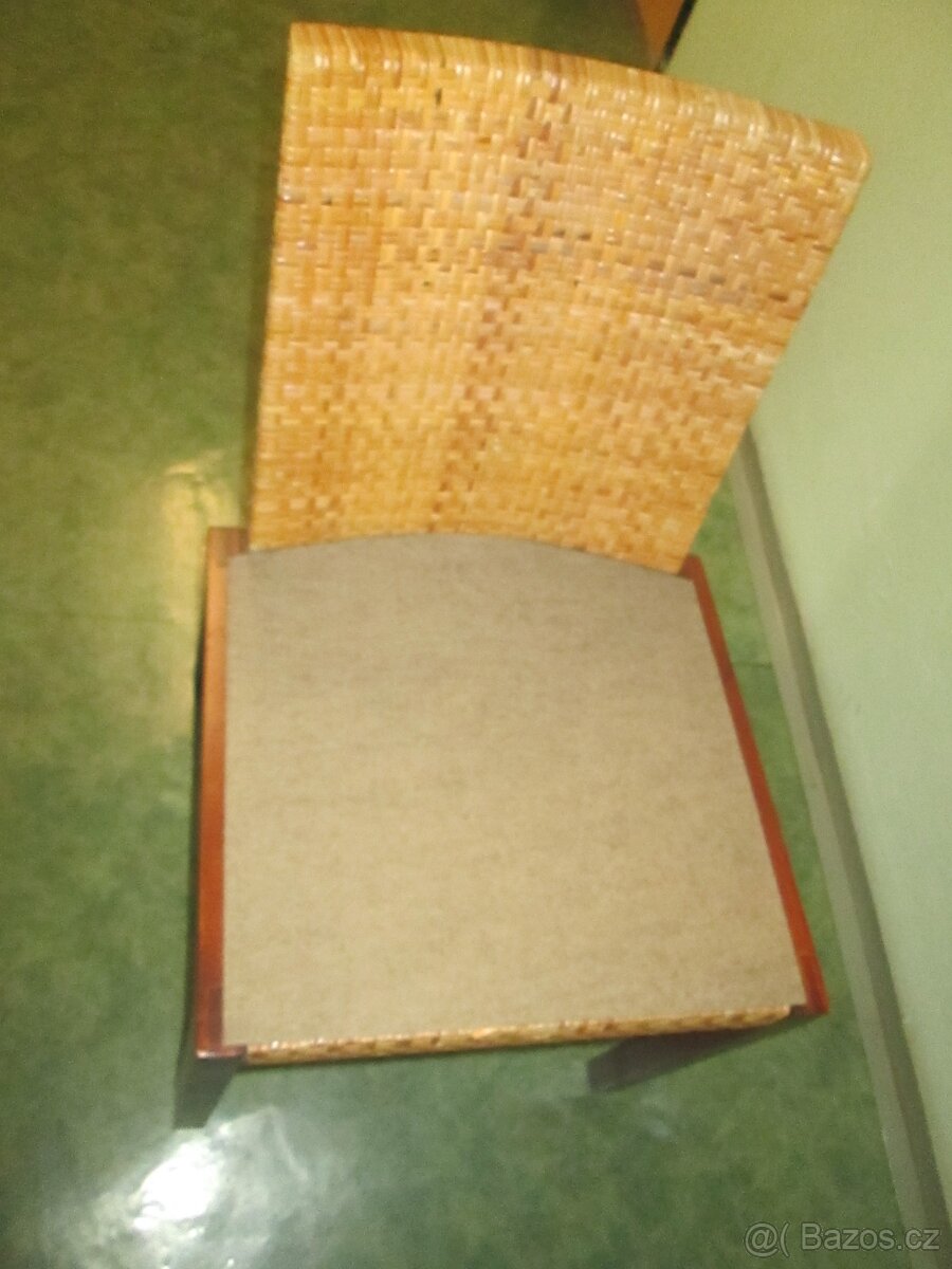 Kvalitní bytelné dřevěné židle - 5