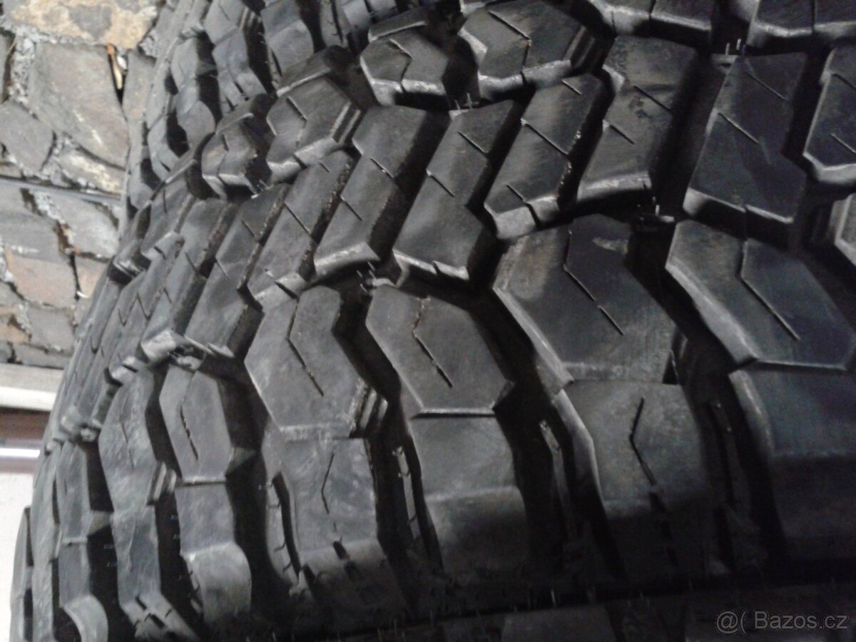 35x12,5 R20 LT RADAR Renegade R/T DOT 23 13mm 4xpneu
