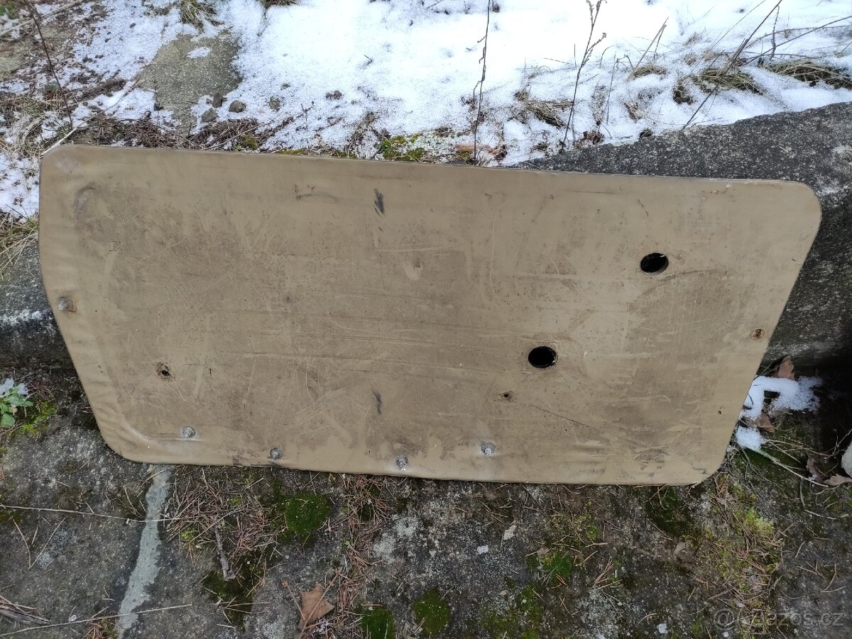 Tapecírunky dveří na Malucha - 5