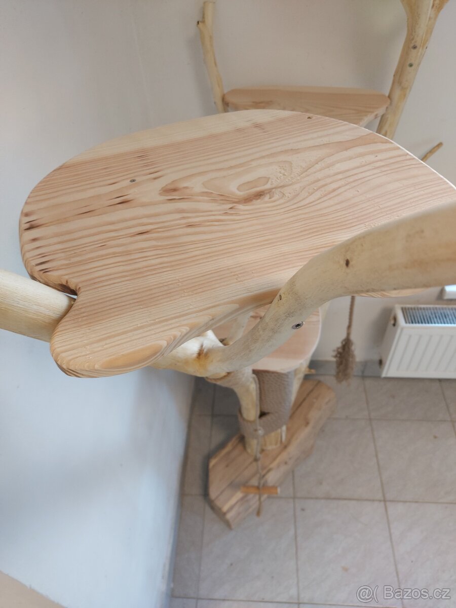 Kočičí strom, škrabadlo. - 5