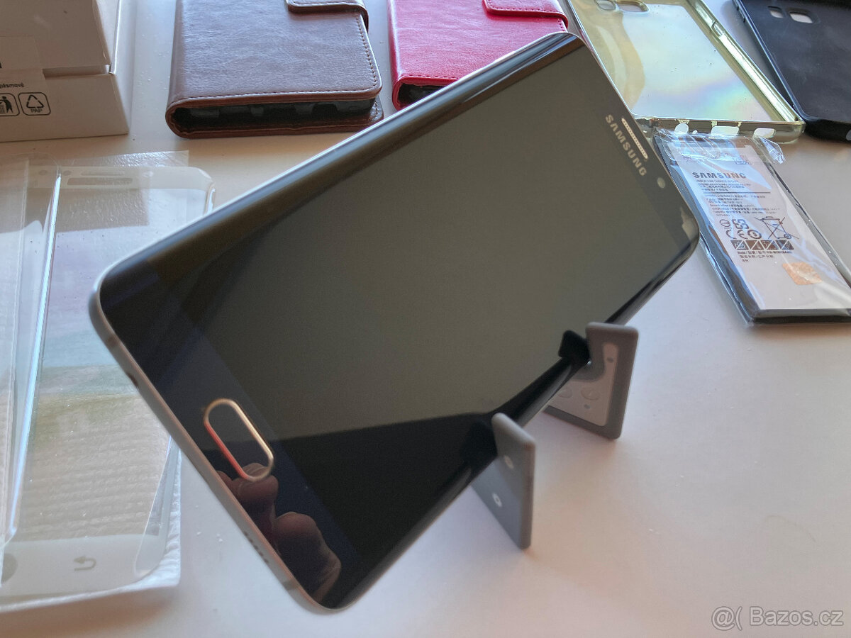 Prodám Samsung galaxy S6 edge plus - 5