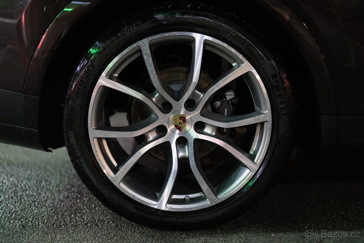 Prodám Porsche Exclusive turbo R21 - 5