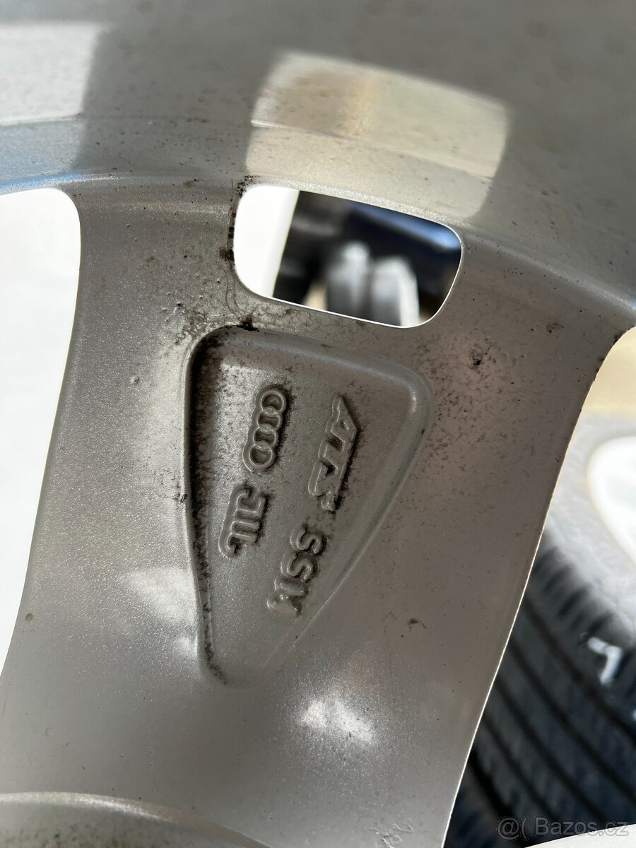 Zimní sada kol Audi A3 8P originální - 5