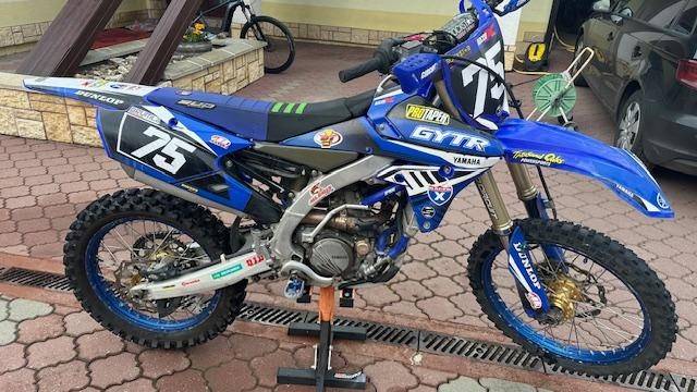 YAMAHA YZF 250