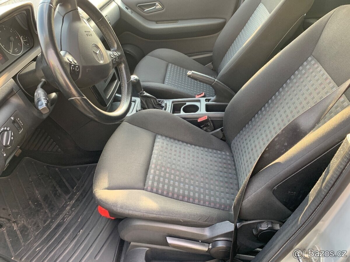 Mercedes A 170i Benzin 11/2009 Facelift naj. jen 162500km - 5