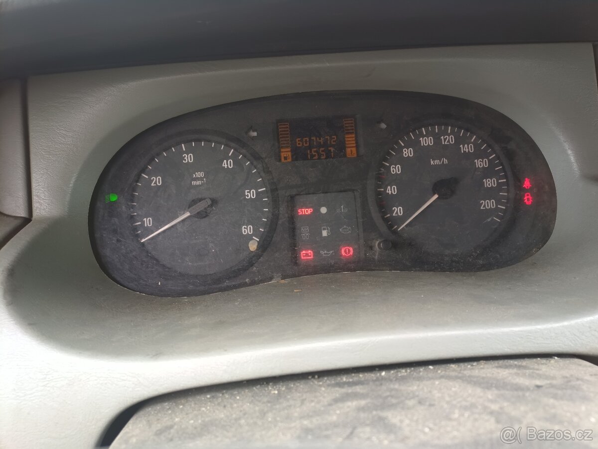 Opel vivaro 1.9 cdti - 5