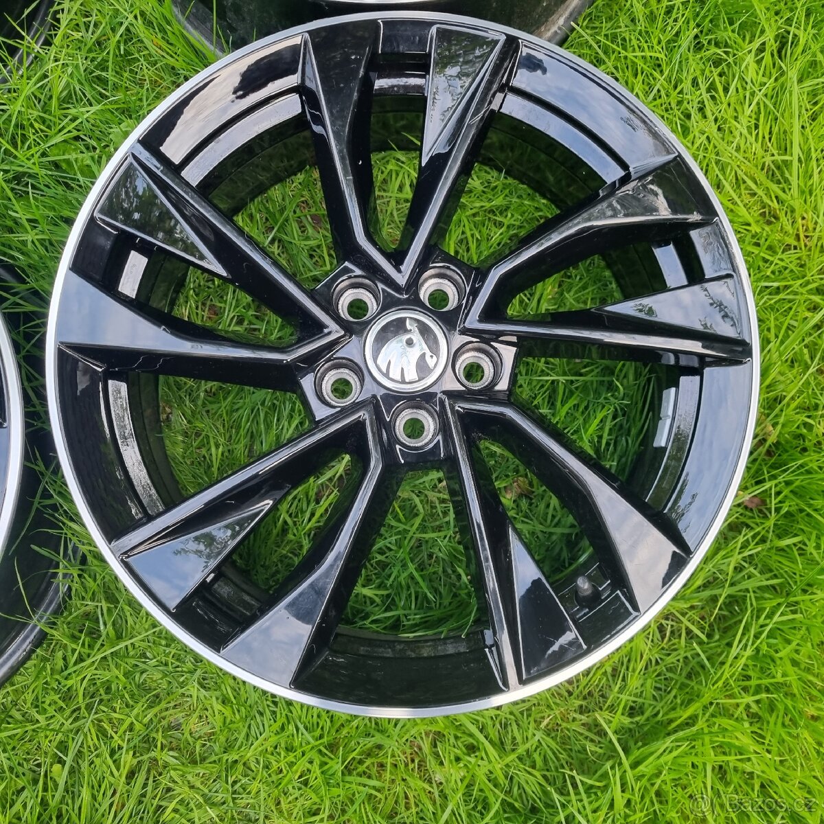 Scala Kamiq Fabia R17 zimní Alu 5x100 - 5