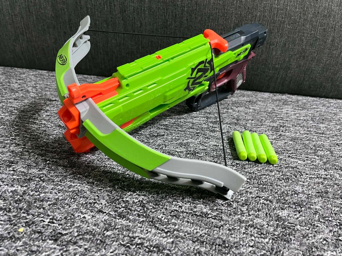 Kuše a pistole NERF - 700 Kč za vše - 5