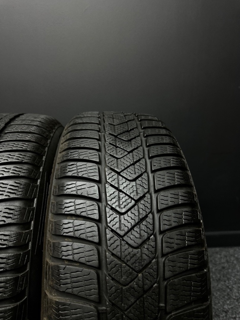 Sada pneu Pirelli 205/60/16 96H - 5