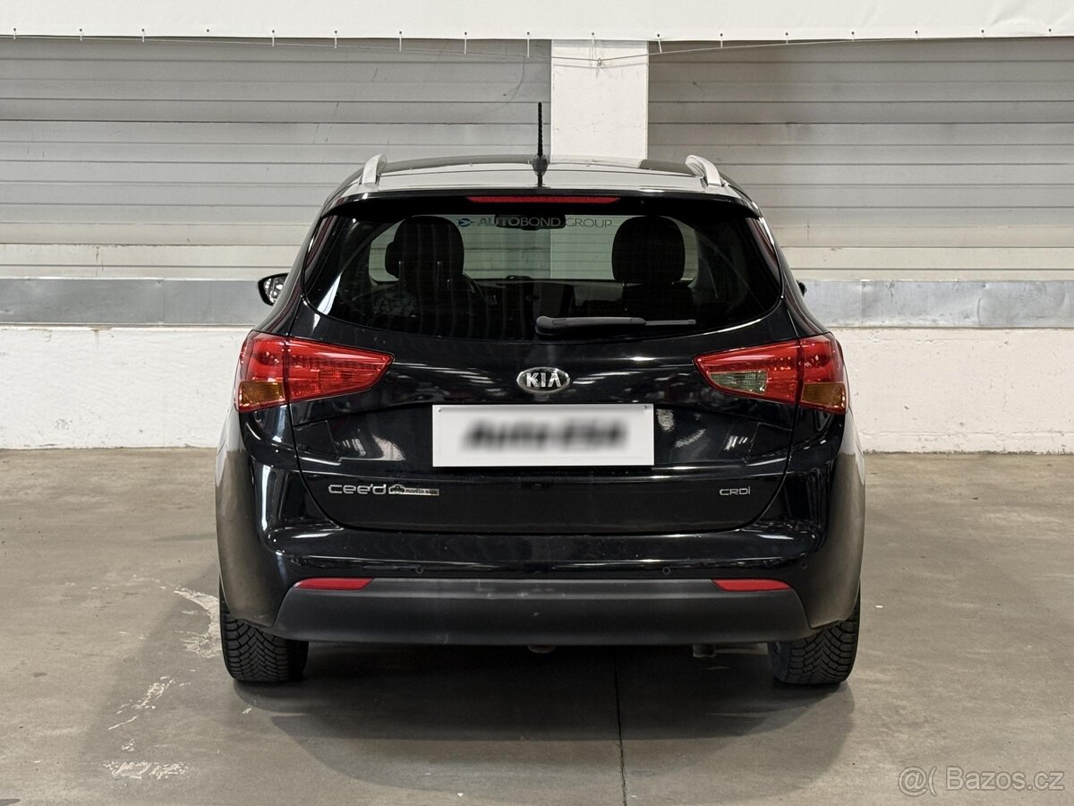 Kia Ceed 1.6 CRDi , 94 kW nafta, 2014 - 5