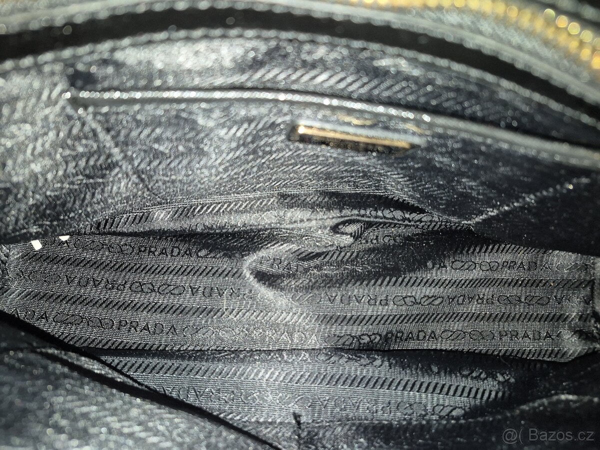 PRADA Luxusní kabelka - 5