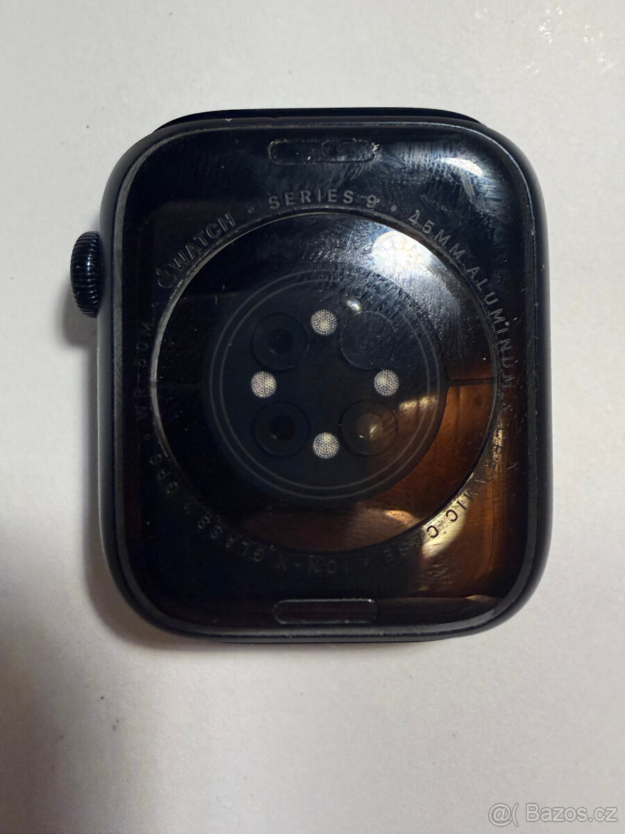 Apple Watch 9 - 45mm - 5