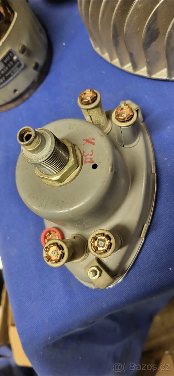 Nove nepouzite dily Mototechna. Jawa 250,350 - 5