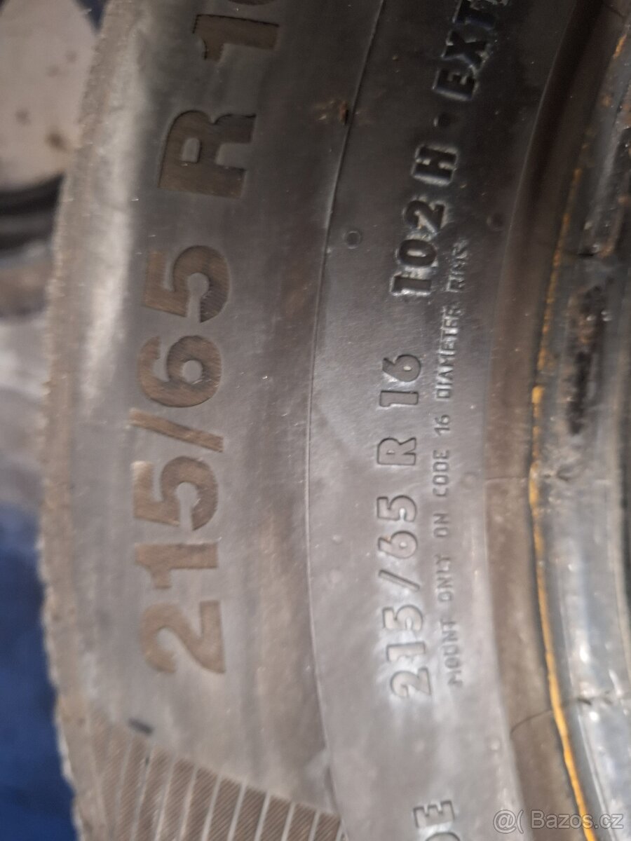 Prodám zimní pneu 215/65/16 102H Continental - 5