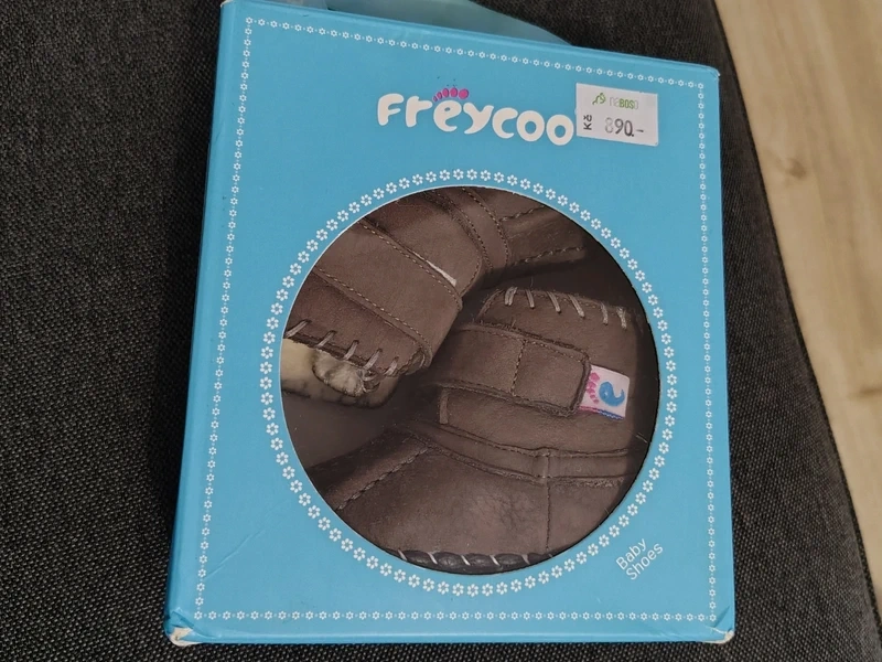 Detske botky s koziskem uvnitr - 5