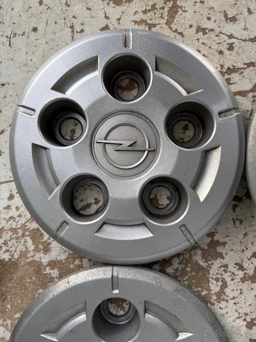 Kryty kol Opel Movano C, 5x130 16” - 5