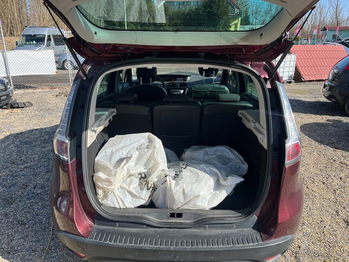 Renault Scenic 1.6CDTi - 5