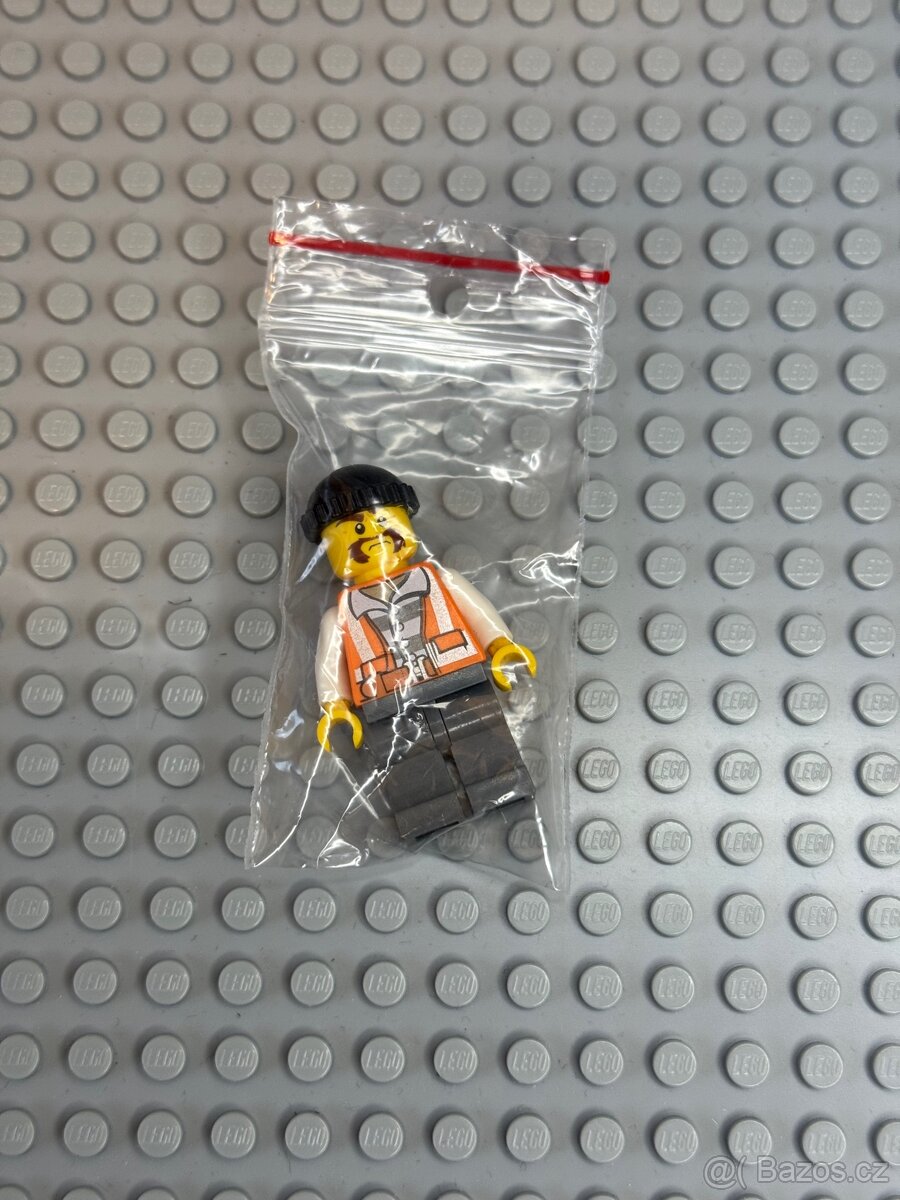 LEGO City figurka - vězeň - 5