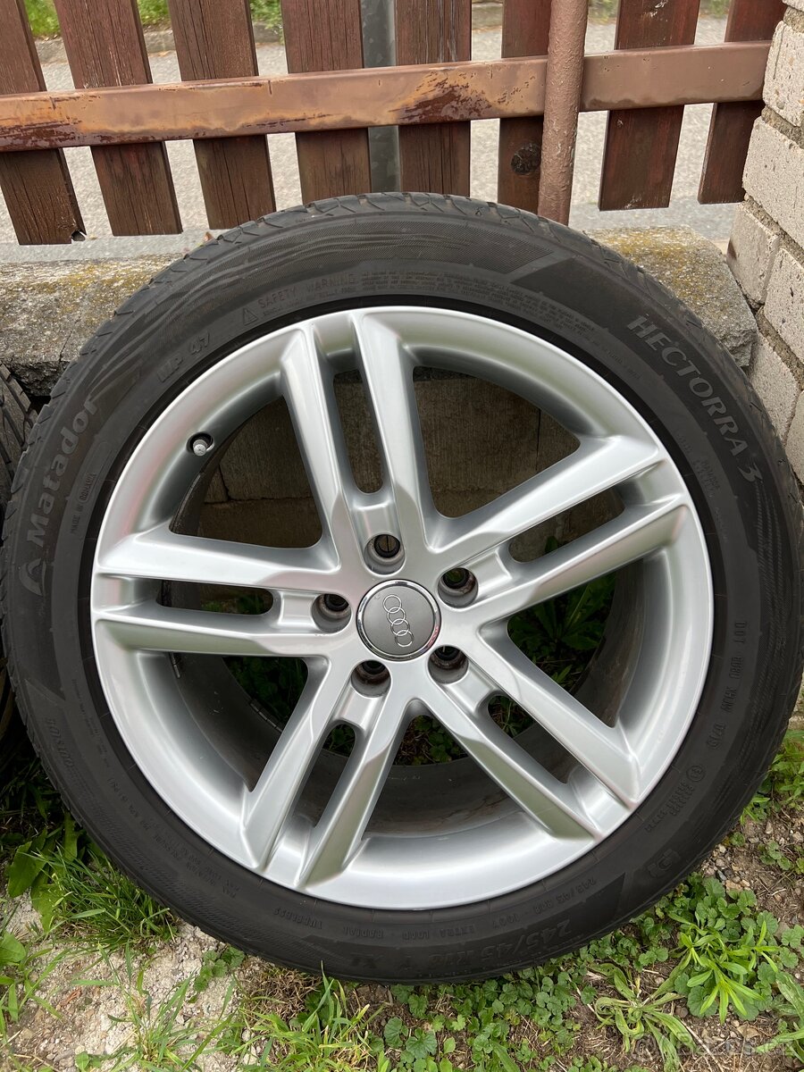 Alu kola Audi 245/45r18 - 5