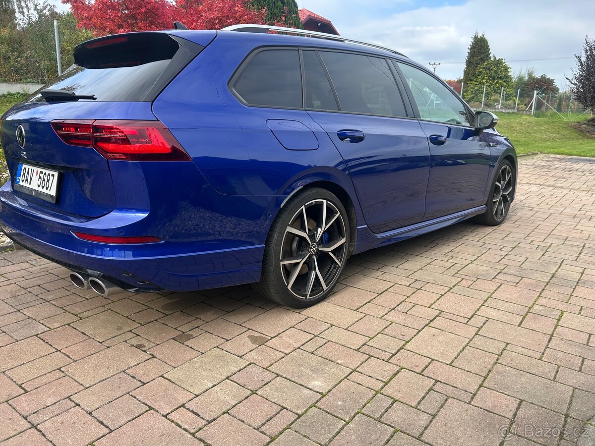 VW Golf VIII R kombi 2.0tsi 235kw 8/2021 - 5
