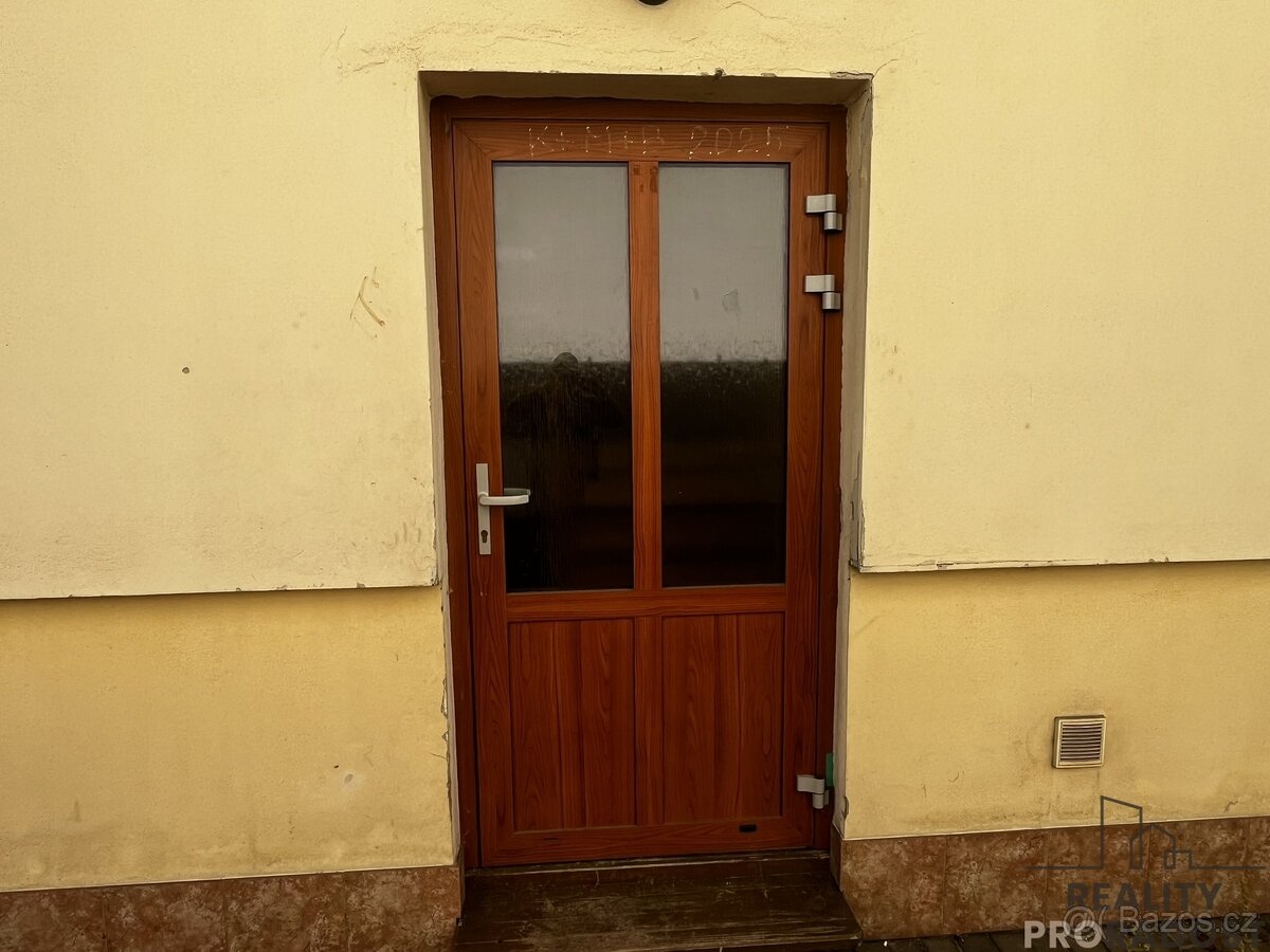 Rodinný dům s možností komerčního využití - 5