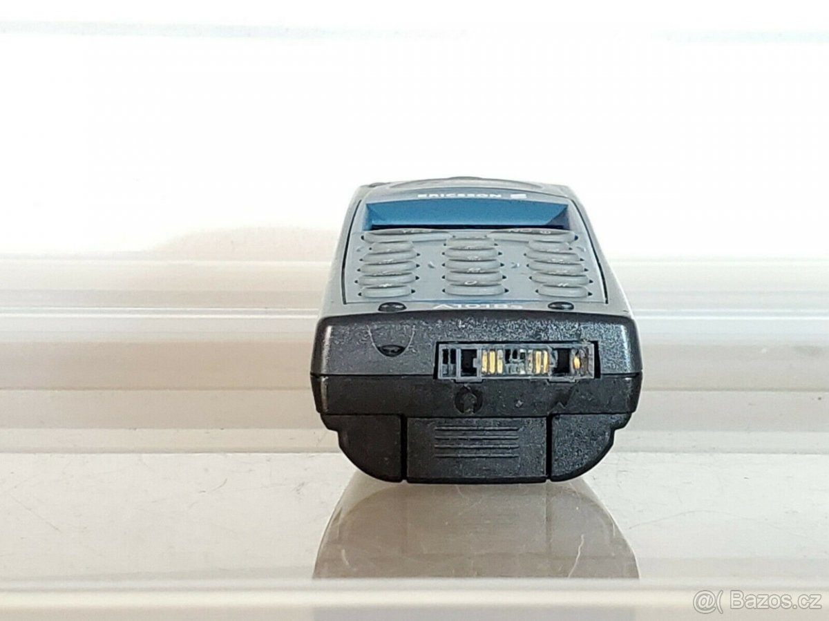 Mobilní telefony pro sběratele - rarity - ERICSSON A1018S - 5