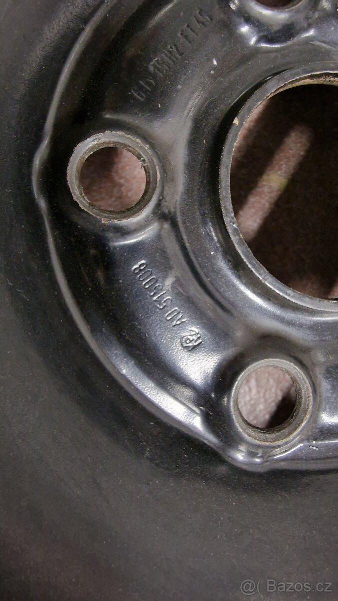 4 ks Plechové disky 6Jx15 H2 ET45 5x112 (Octavia II) - 5