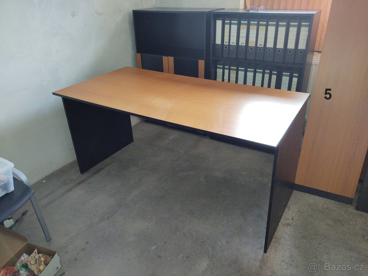 Kancelářský nábytek - 5