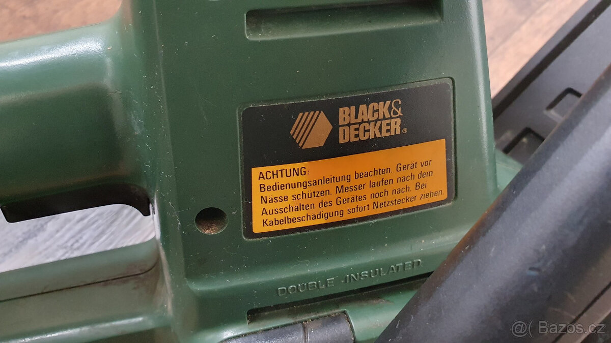 Nůžky na živý plot Black & Decker HT40 - 5