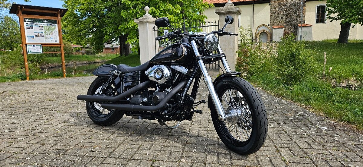 Harley Davidson-Dyna Street Bob - 5