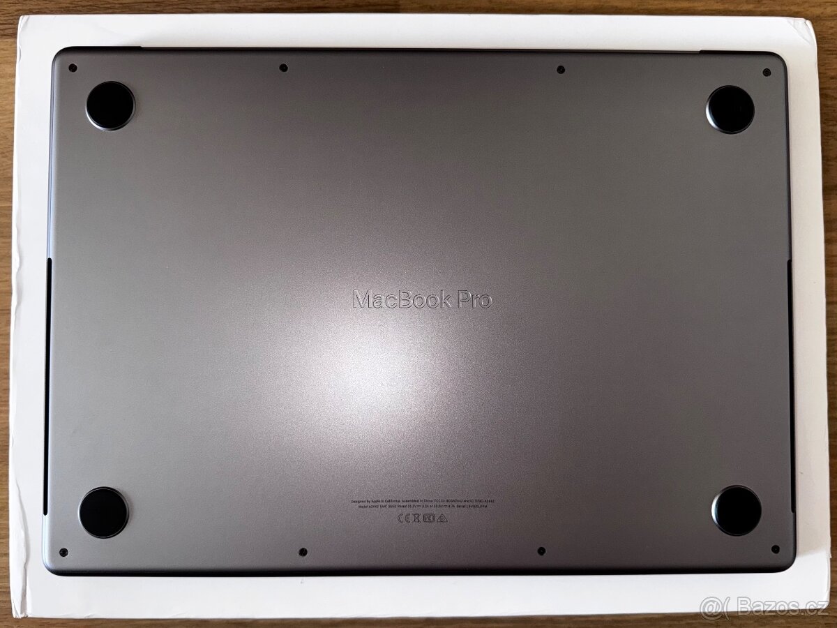 Apple Macbook Pro (14, 2021) 16gb/1tb M1 Pro vesmírně šedý - 5