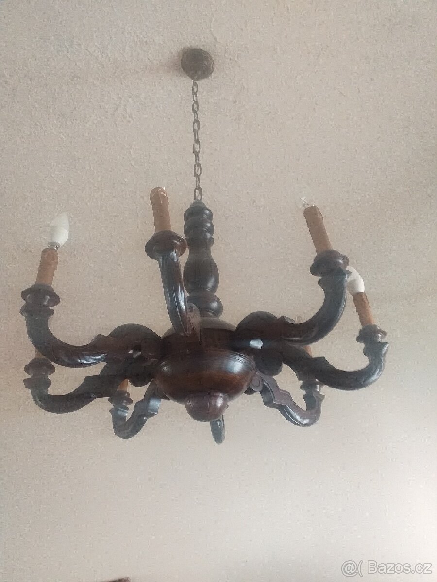 Starožitný dřevěný lustr - 5