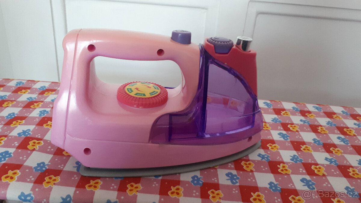 Dětské žehlící prkno se žehličkou - 5