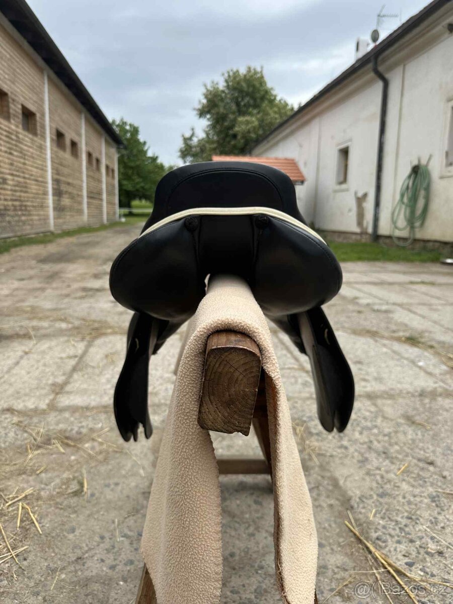 Sedlo Triton 17/3 - 5