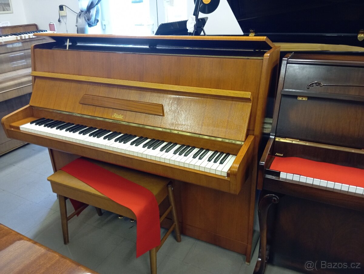 Rösler/Petrof mod.109-Dovoz i na Štědrý den 24.12. - 5