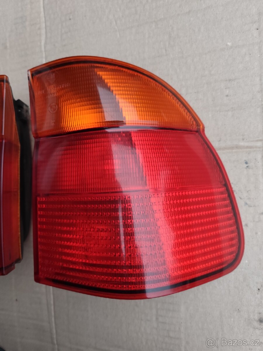 Zadní světla BMW E39 touring - 5