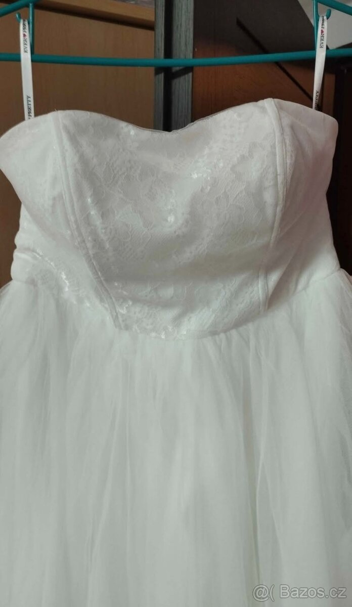 Svatební šaty - 5