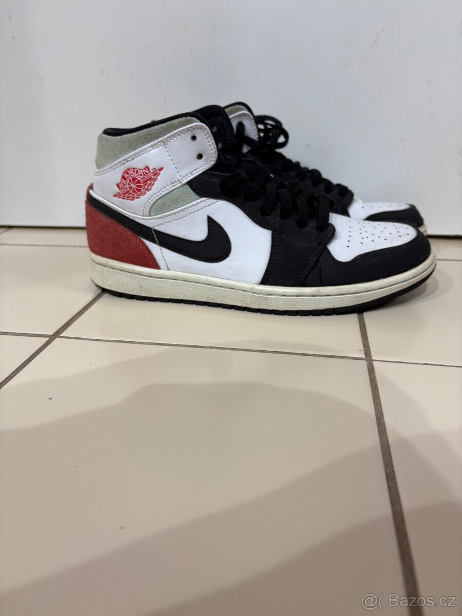 Tenisky Jordan 1 mid Se - 5